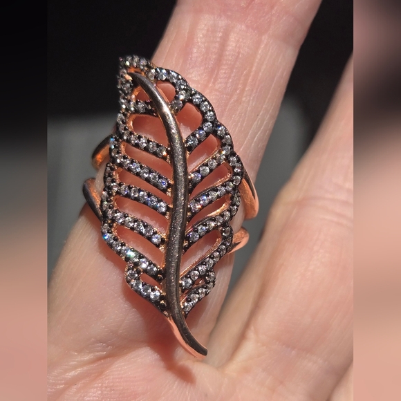 White sapphire Sterling & Gold leaf ring sz8 - Picture 2 of 8